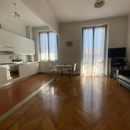 Giulia Apartment *